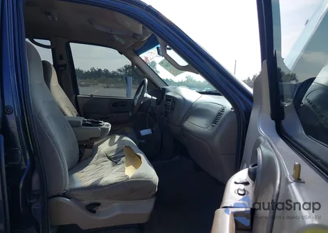 2001 Ford F-150 King Ranch Edition/Lariat/Xlt z USA, uszkodzony, nr VIN 1FTRW08W01KE48081